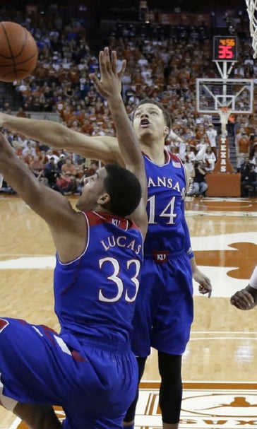 Recap: No. 6 Kansas win streak ends in Texas, 81-69